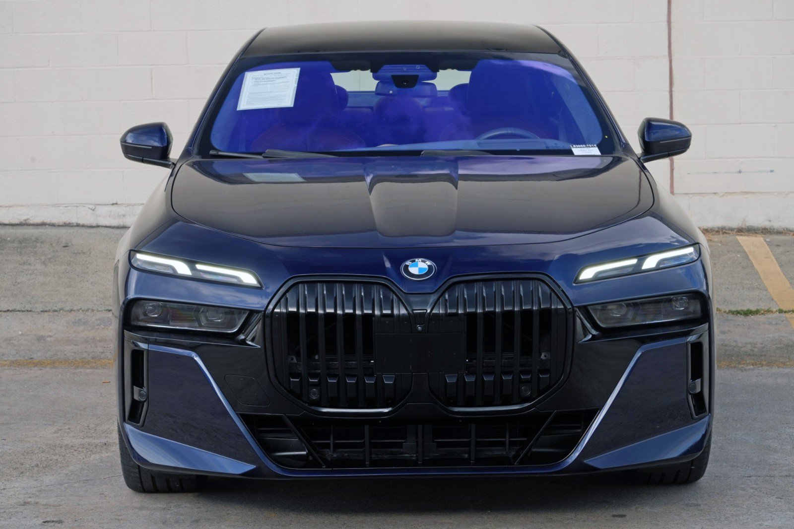 Used 2023 BMW 760i xDrive AWD/4WD image 51
