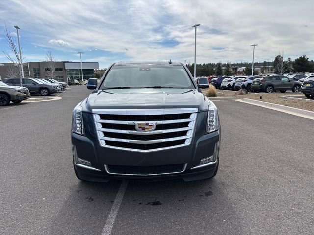 Used 2019 Cadillac Escalade Premium Luxury image 8