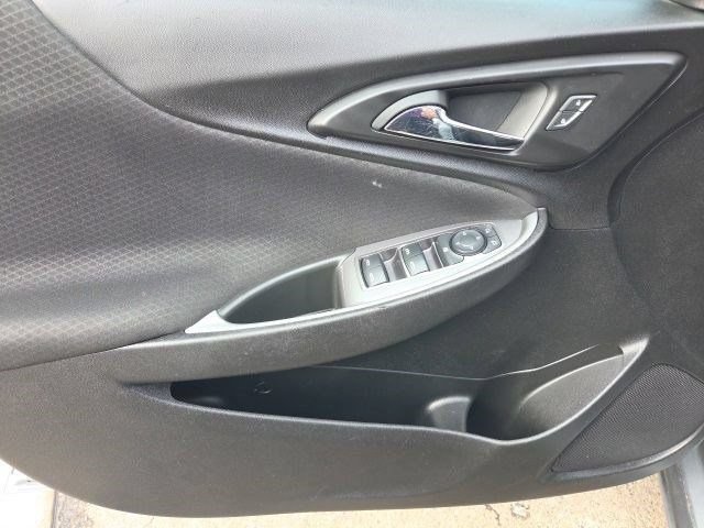 Used 2024 Chevrolet Malibu LT FWD image 11