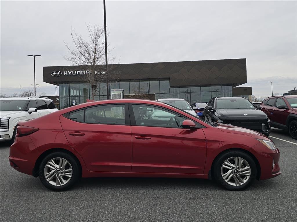 Used 2020 Hyundai Elantra SEL image 2