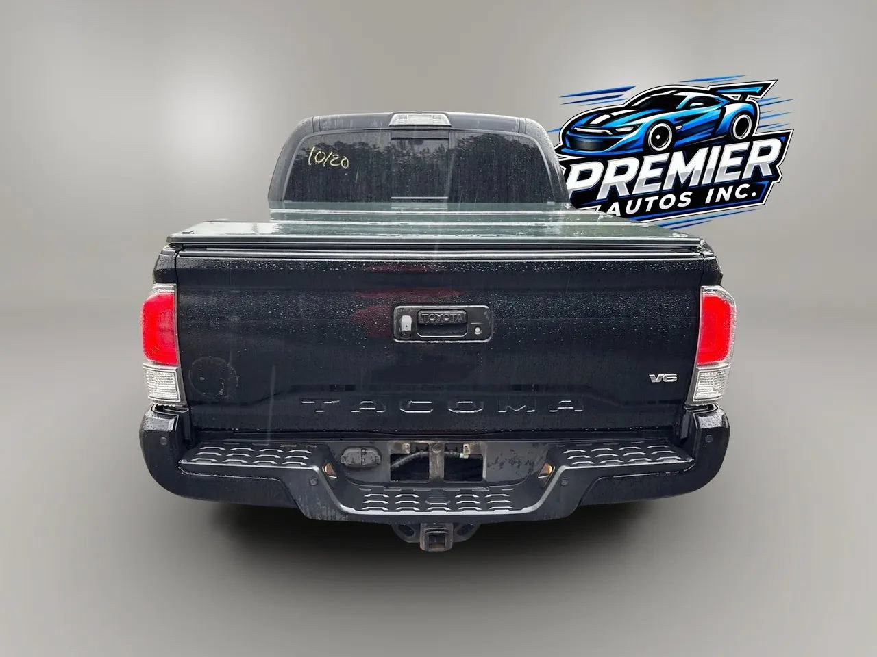 Used 2020 Toyota Tacoma TRD Sport w/ TRD Premium Sport Package AWD/4WD image 6