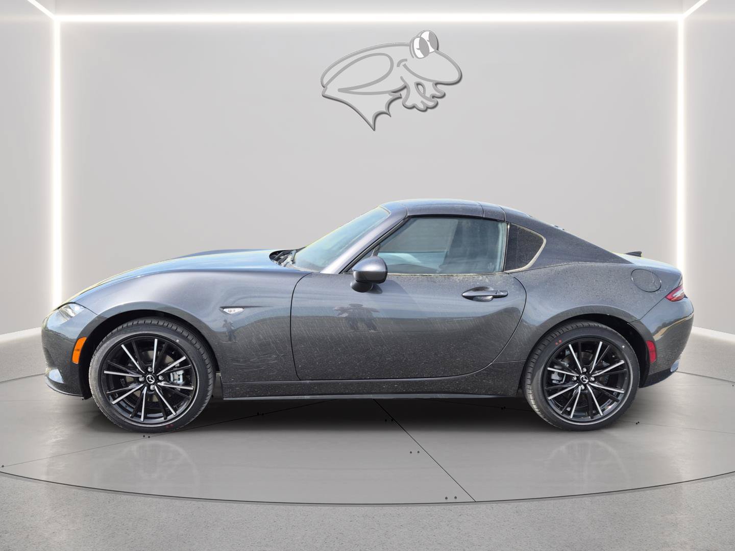 New 2026 MAZDA MX-5 Miata RF Grand Touring RWD image 3