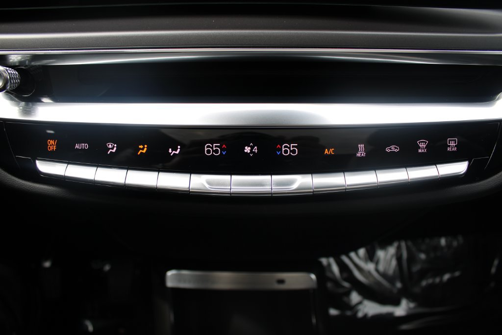 Used 2024 Cadillac Lyriq Tech w/ Driver Assist Package AWD/4WD image 23