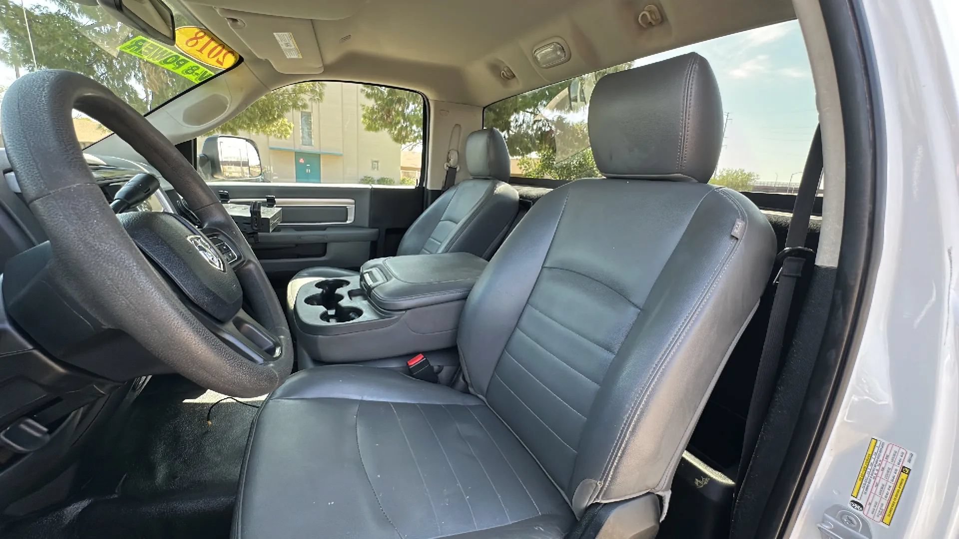 Used 2018 RAM 2500 Tradesman w/ Chrome Appearance Group RWD image 11