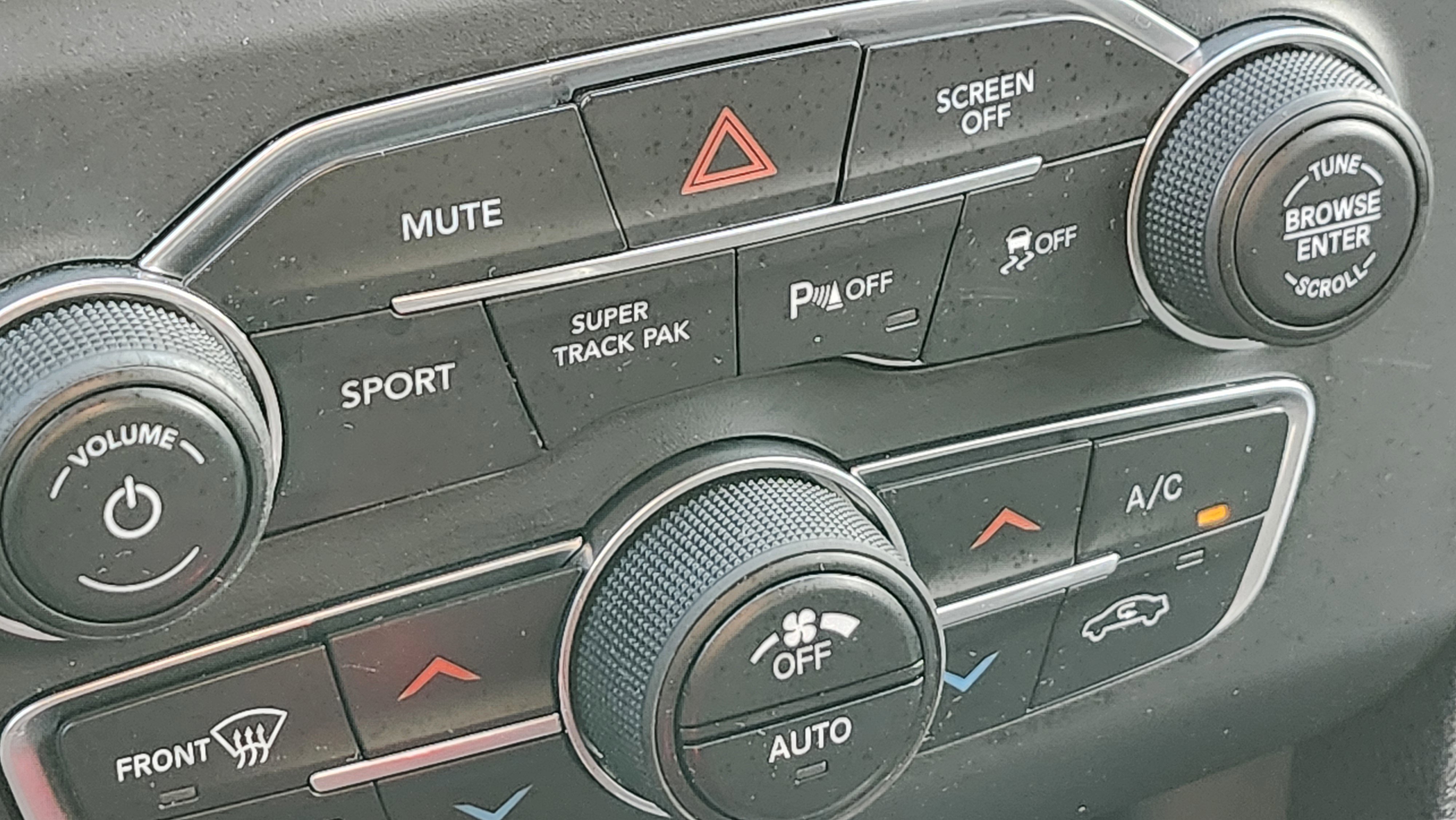 Used 2020 Dodge Charger GT image 27