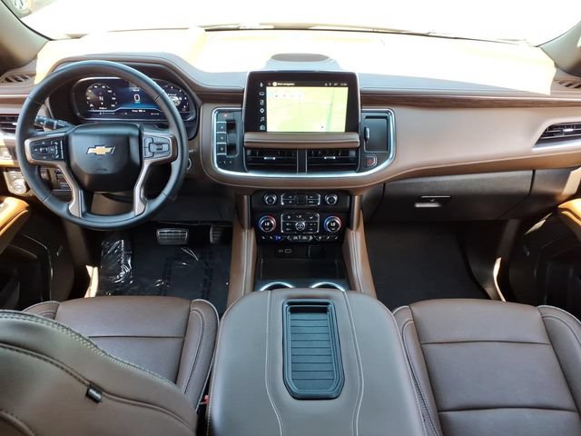 Used 2024 Chevrolet Suburban High Country AWD/4WD image 24