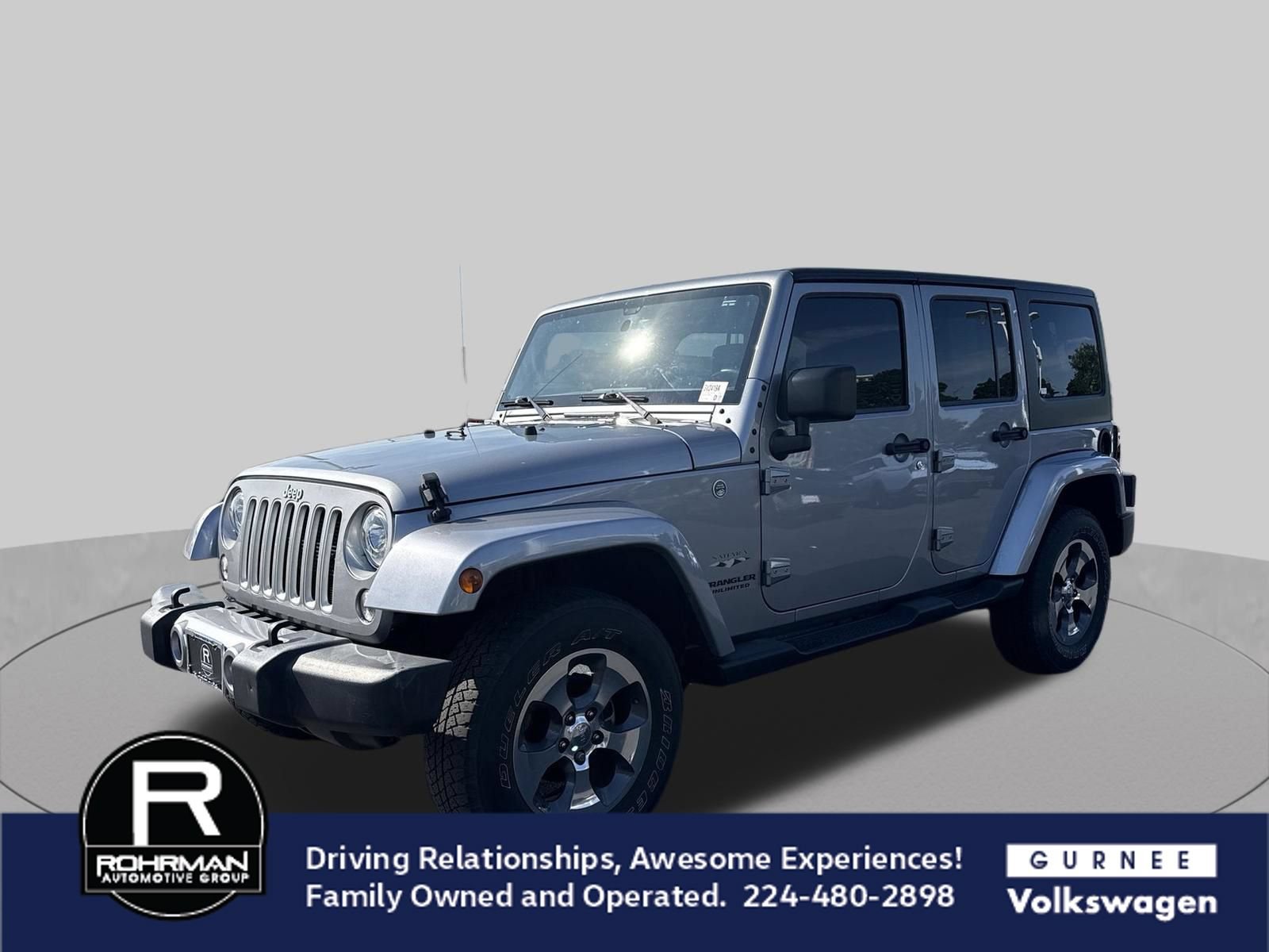 Used 2017 Jeep Wrangler Unlimited Sahara w/ Connectivity Group AWD/4WD image 1