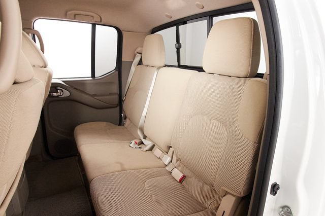 Used 2018 Nissan Frontier SV AWD/4WD image 20