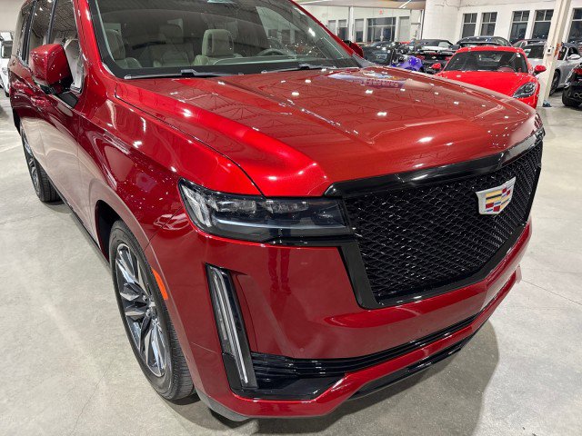 Used 2021 Cadillac Escalade Sport Platinum w/ Heavy-Duty Trailer Package image 34