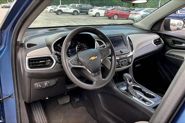 Used 2024 Chevrolet Equinox LS w/ LS Convenience Package FWD image 17