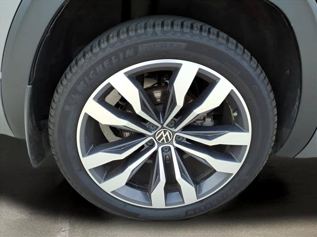 Used 2022 Volkswagen Atlas SEL Premium AWD/4WD image 8