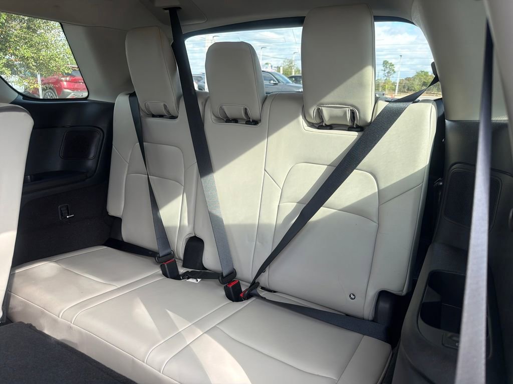 Used 2022 Nissan Pathfinder Platinum w/ Cargo Package image 29