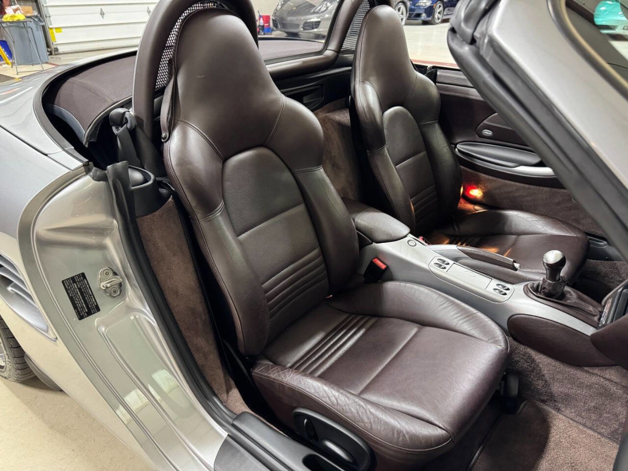 Used 2004 Porsche Boxster S image 23