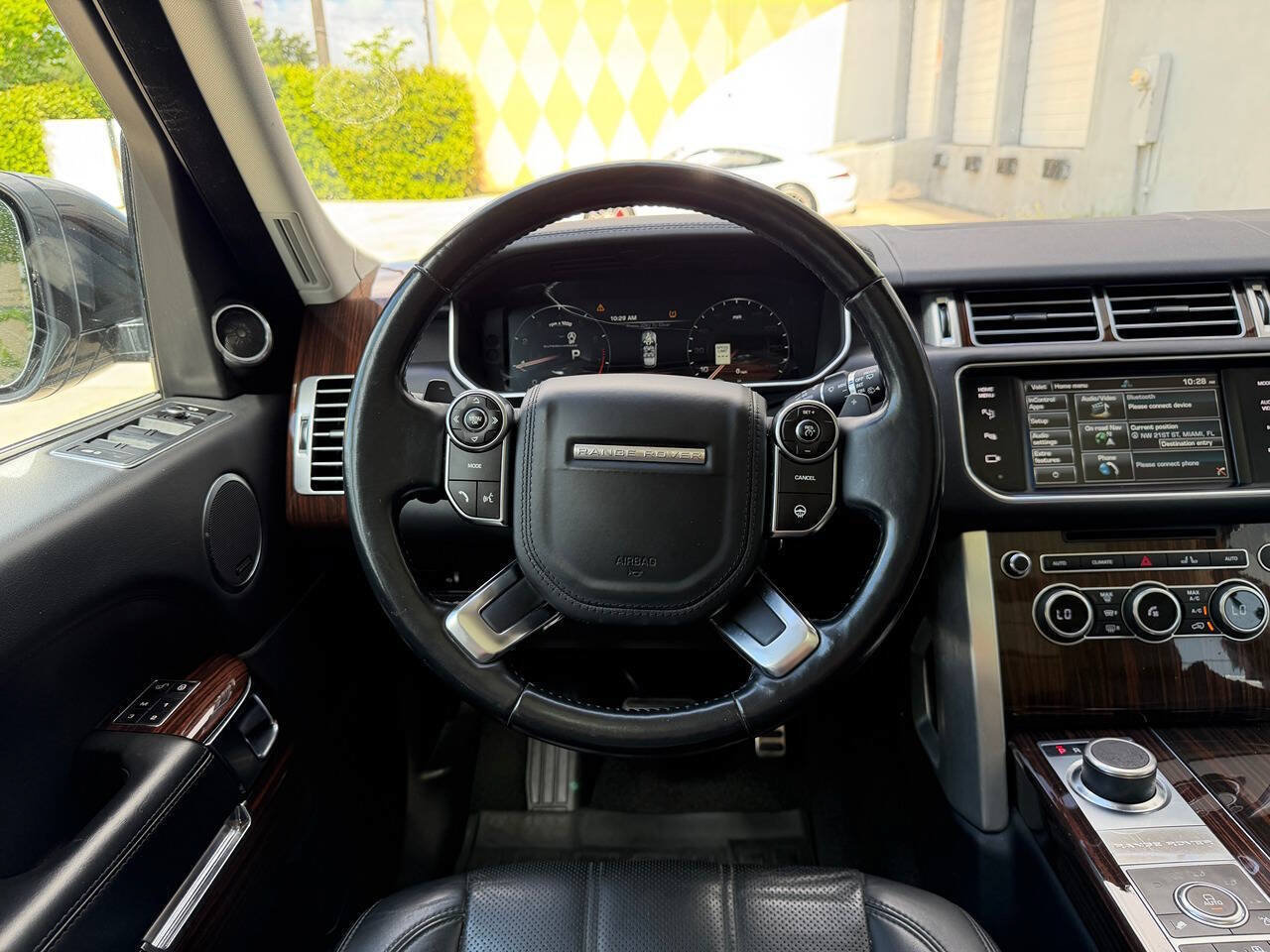 Used 2015 Land Rover Range Rover Supercharged AWD/4WD image 17
