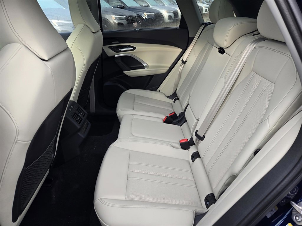 New 2025 Audi Q5 2.0T Premium Plus image 10