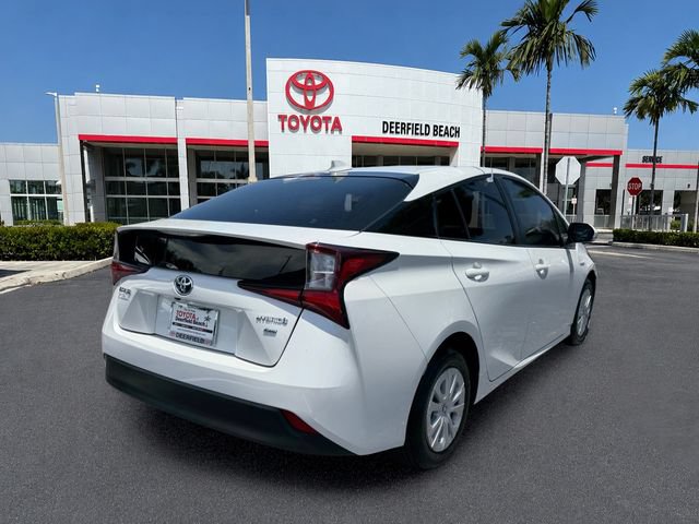 Used 2021 Toyota Prius L Eco FWD image 7