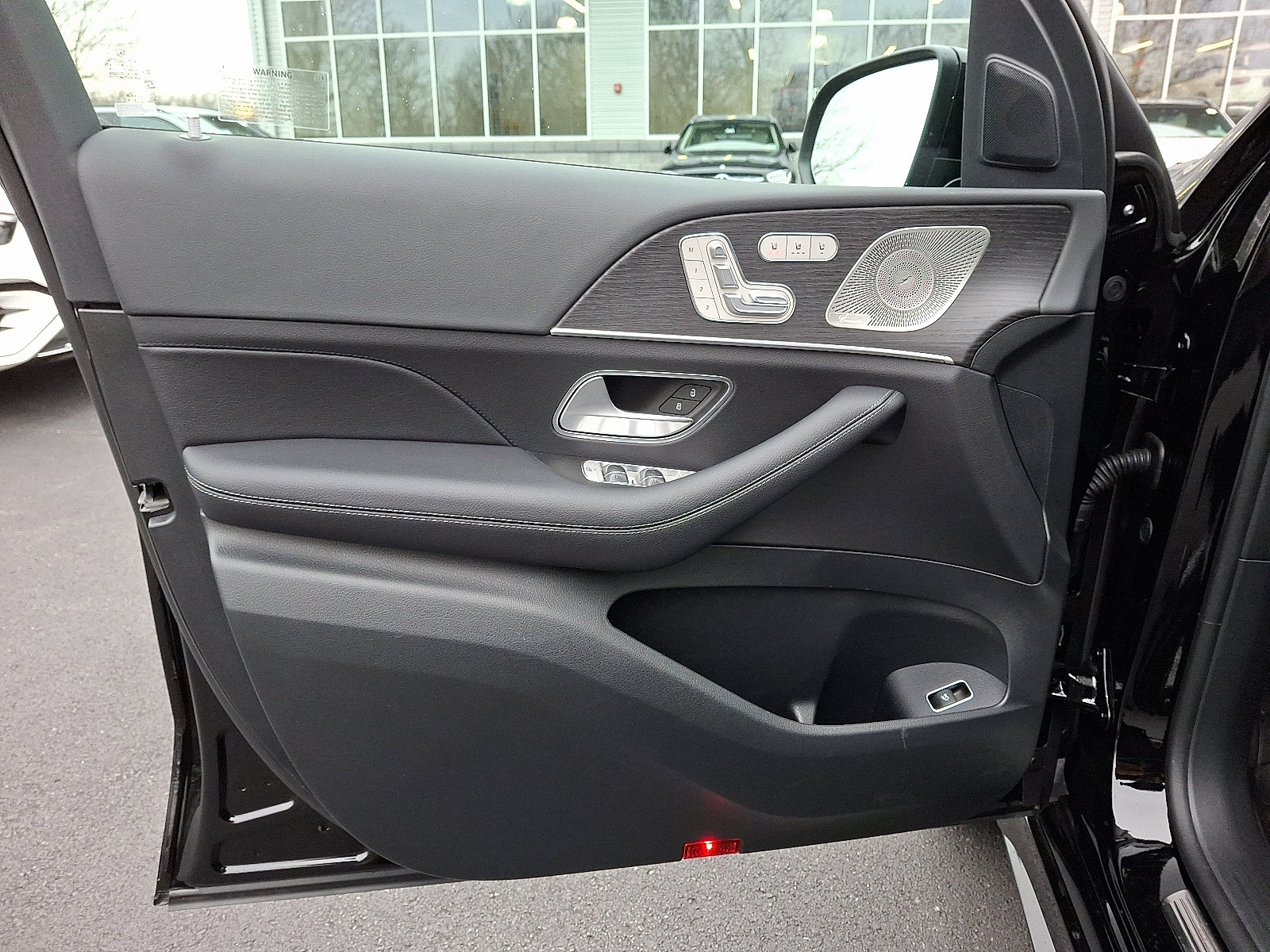 Certified 2025 Mercedes-Benz GLE 350 4MATIC image 13