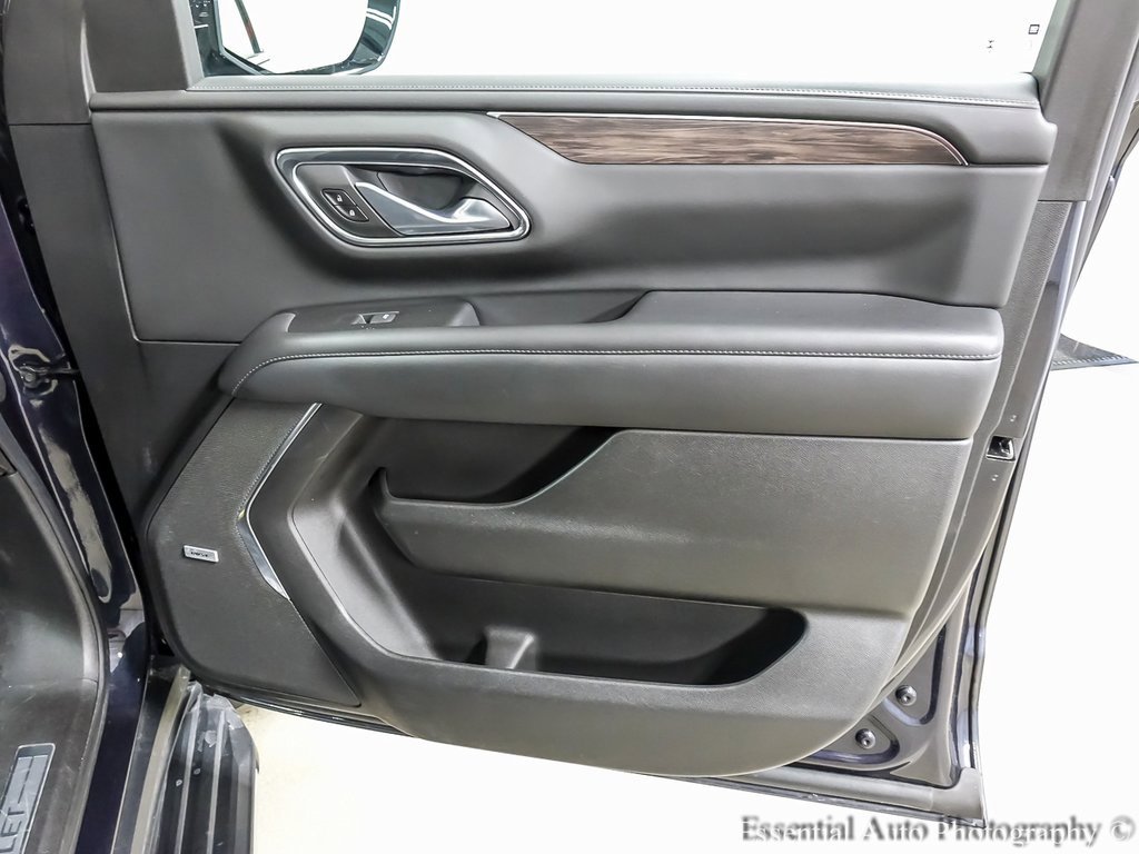 Used 2022 Chevrolet Tahoe LT w/ LT Signature Package image 29