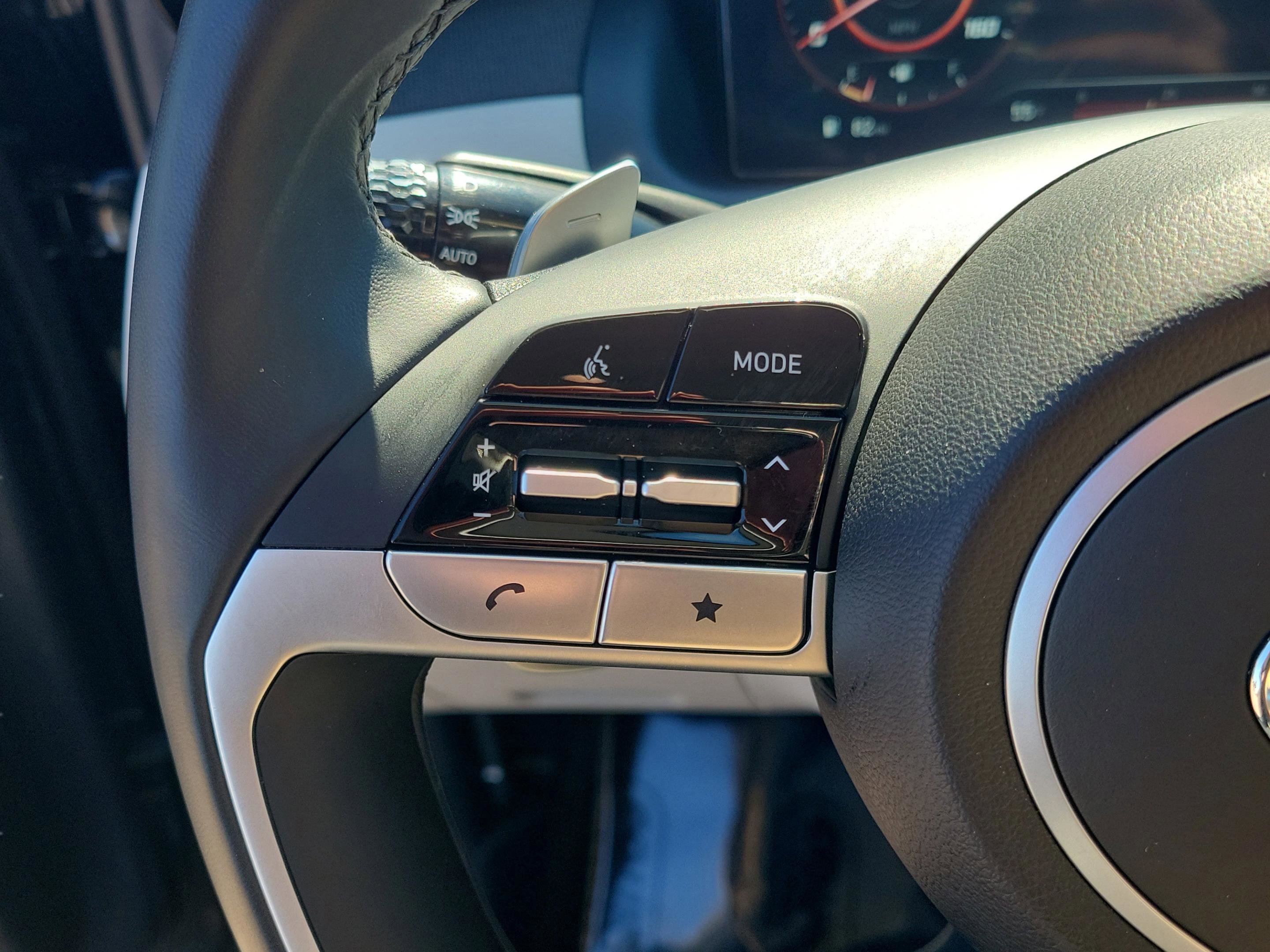 Certified 2024 Hyundai Tucson Limited image 10