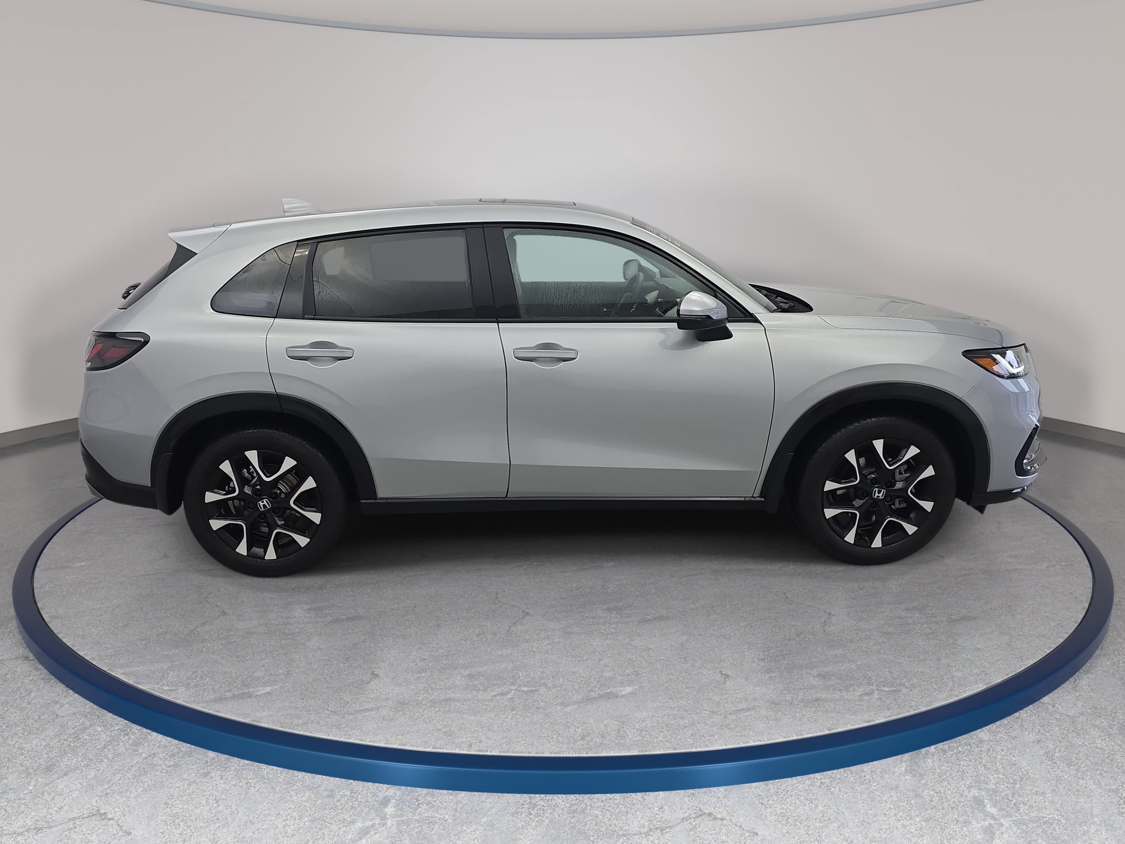 New 2027 Honda HR-V EX-L image 4
