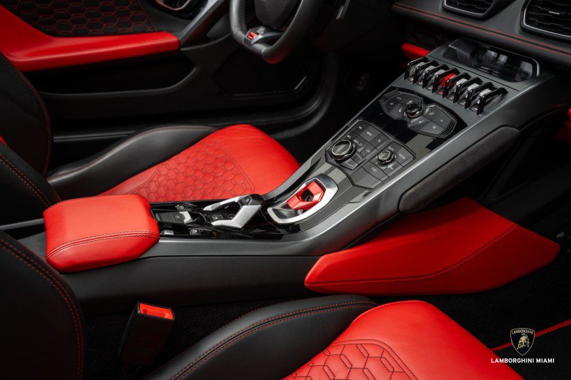 Used 2019 Lamborghini Huracan LP 580-2 image 44