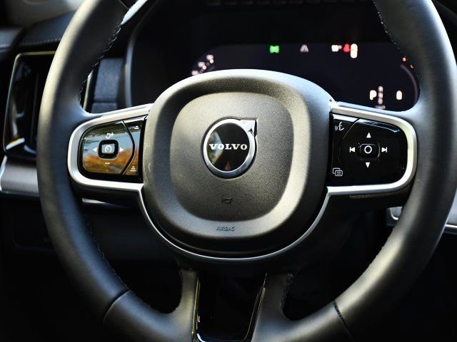 New 2026 Volvo XC90 B5 Ultra w/ Protection Package Premier image 20