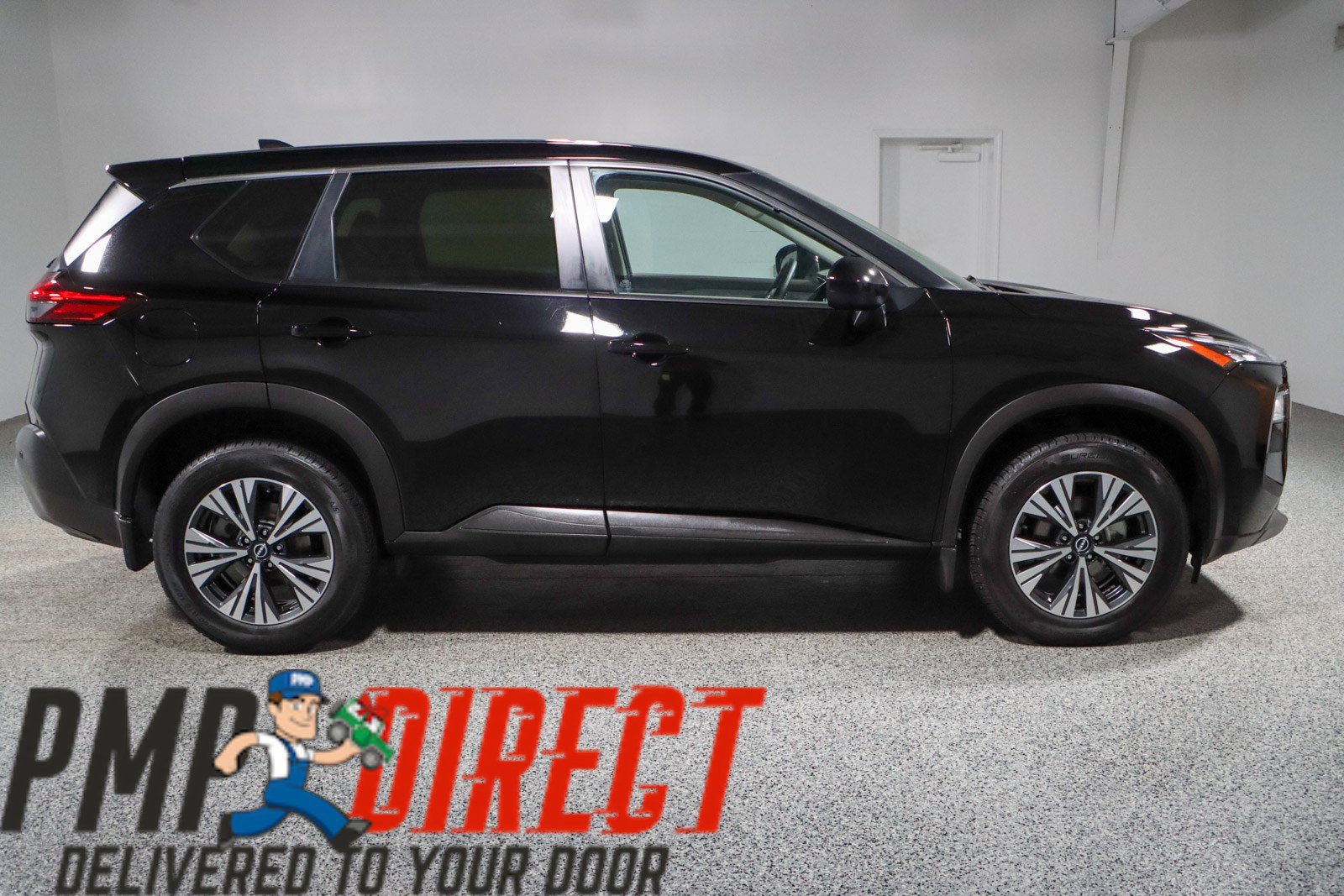 Used 2023 Nissan Rogue SV image 6