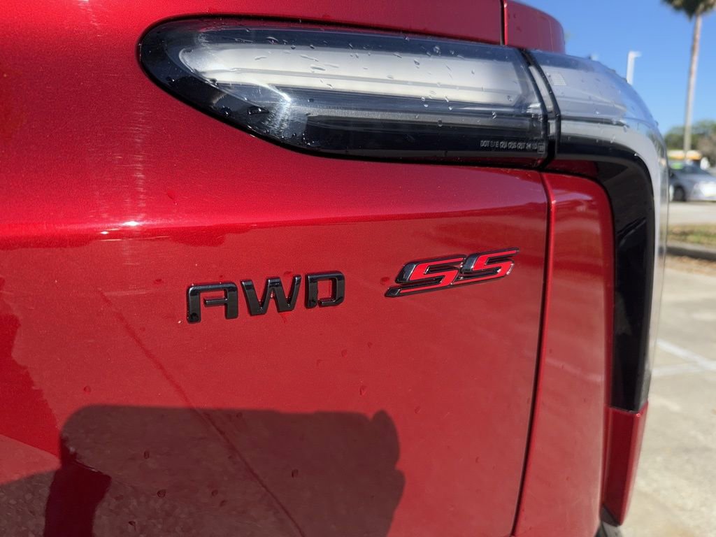 Used 2025 Chevrolet Blazer EV SS w/ Performance Package image 16