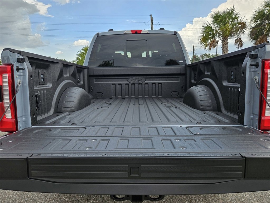 New 2025 Ford F250 Lariat w/ Lariat Ultimate Package image 30