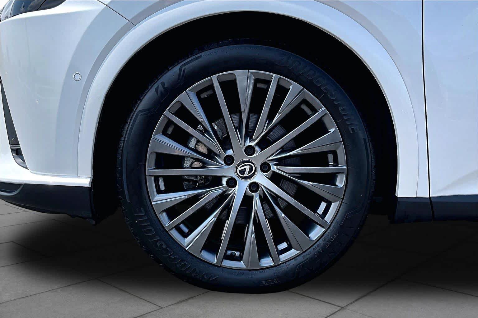 Used 2023 Lexus RX 350 AWD w/ Accessory Package image 13