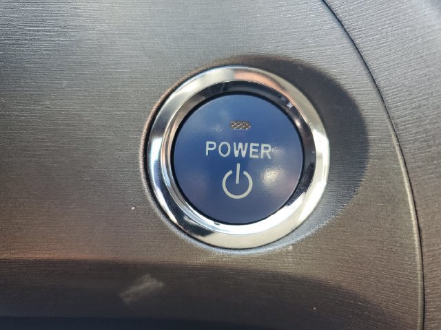Used 2014 Toyota Prius Three w/ Solar Roof Package FWD image 27