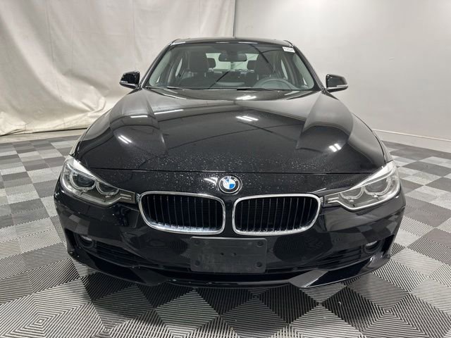 Used 2014 BMW 335i xDrive Sedan AWD/4WD image 2