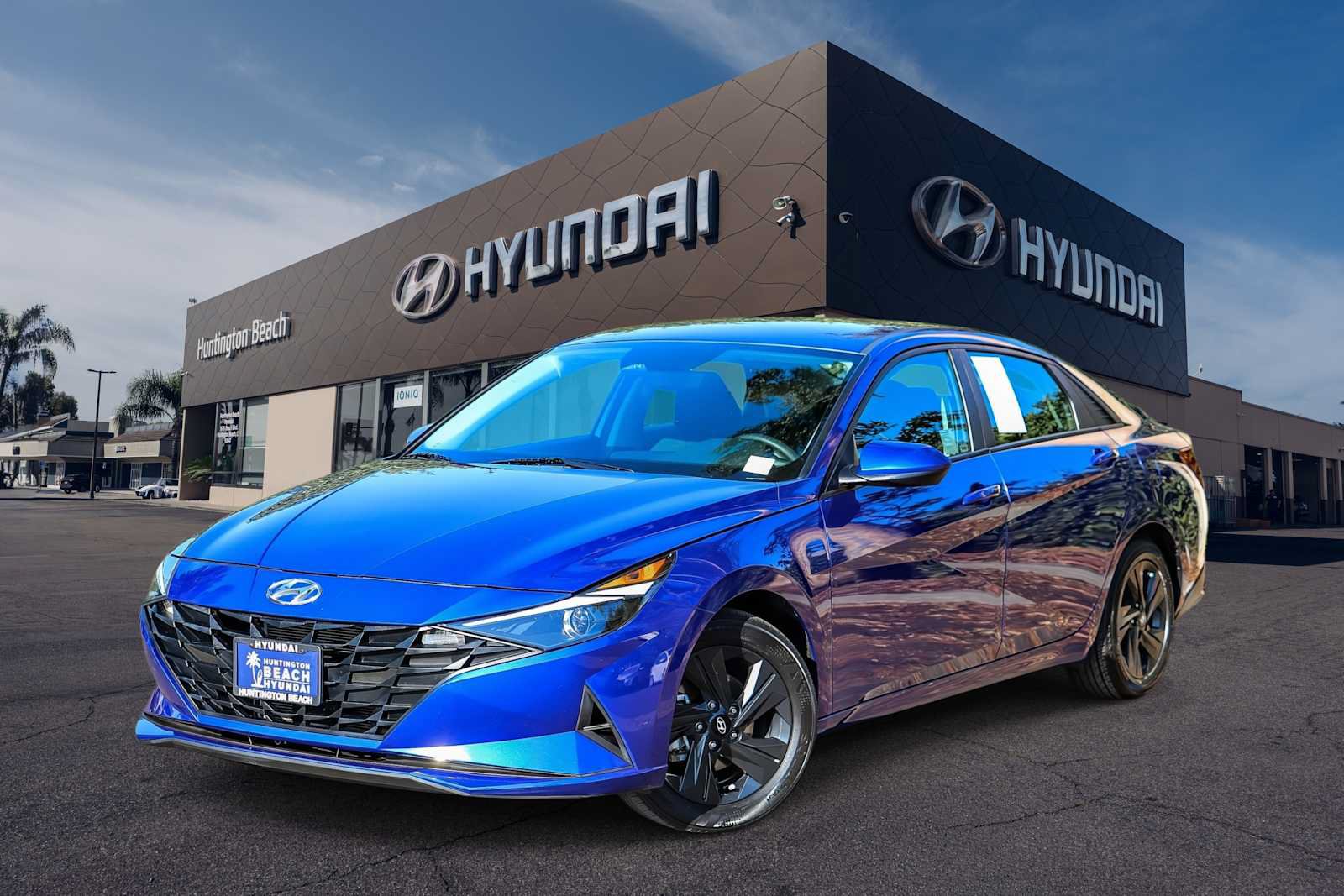 Used 2023 Hyundai Elantra Blue