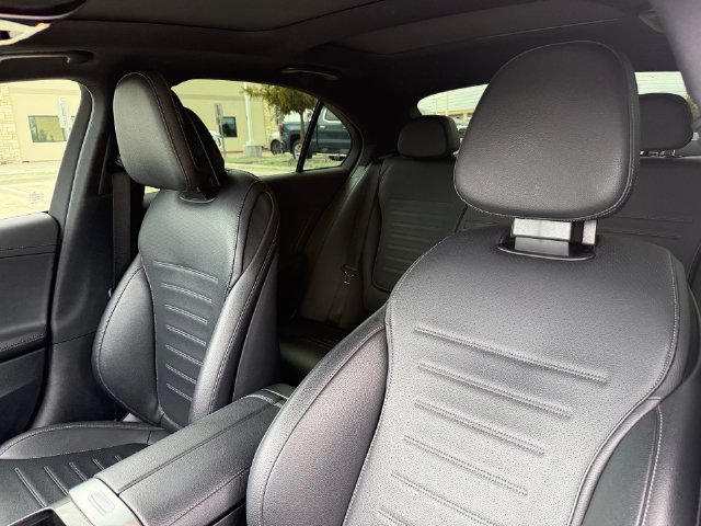 Used 2022 Mercedes-Benz C 300 Sedan image 13