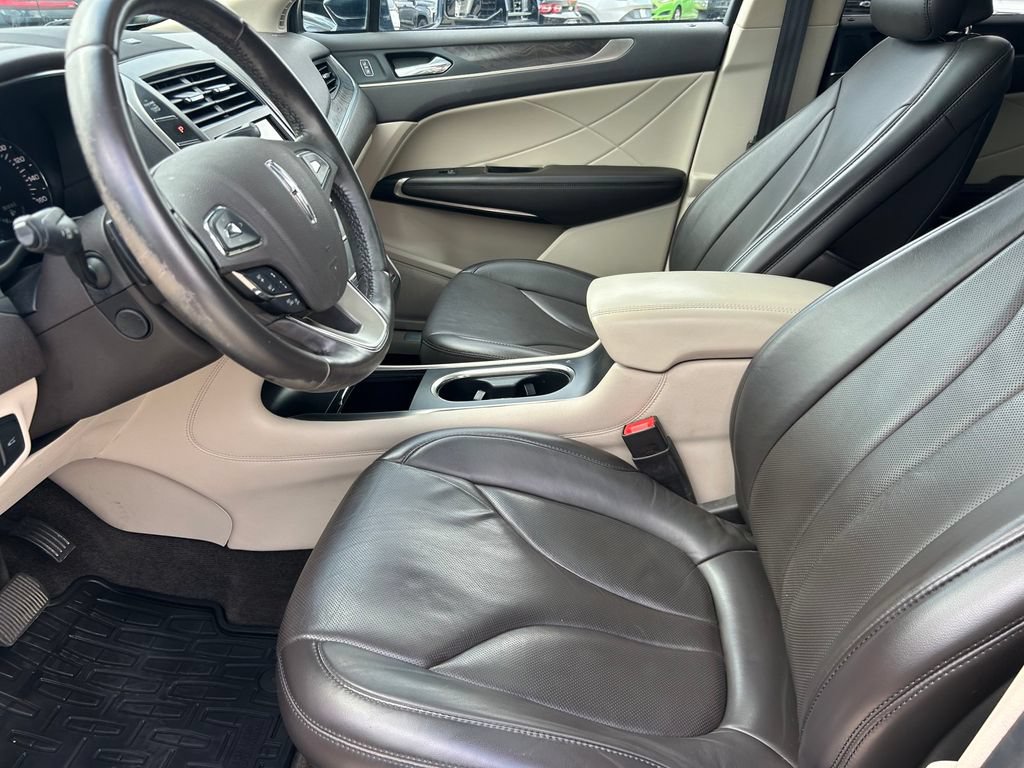 Used 2017 Lincoln MKC Reserve AWD/4WD image 11