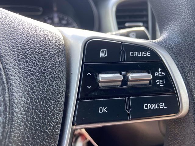 Used 2020 Kia Sorento LX image 17