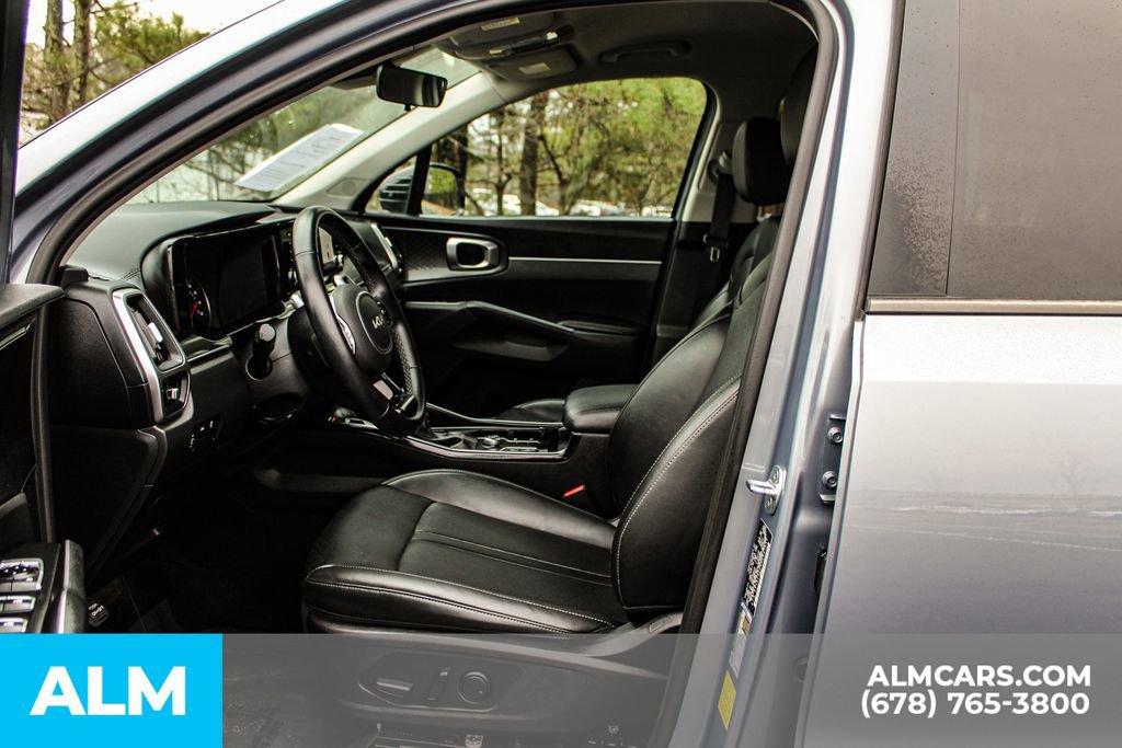 Used 2022 Kia Sorento S image 15