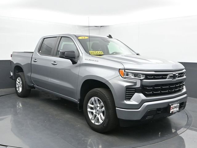 Used 2024 Chevrolet Silverado 1500 RST image 2