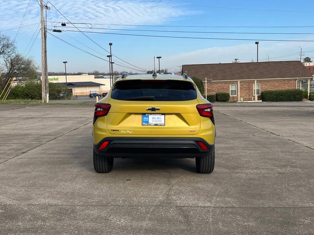 Certified 2024 Chevrolet Trax RS w/ Sunroof Package image 5