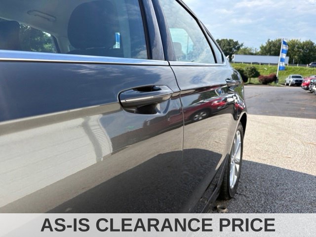 Used 2019 Ford Fusion SE FWD image 21