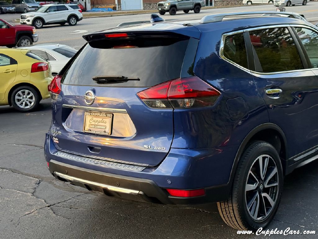 Used 2019 Nissan Rogue SL w/ Premium Package image 43
