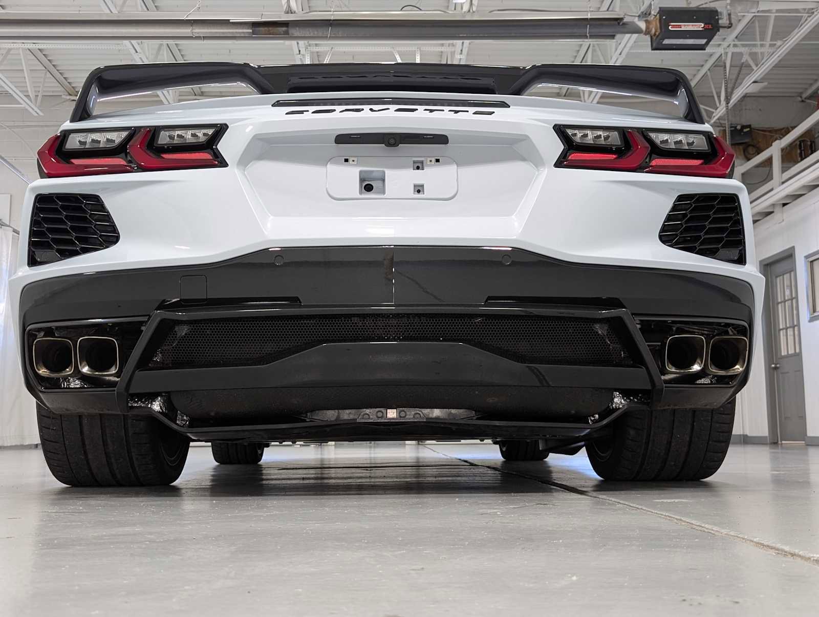 Used 2020 Chevrolet Corvette Stingray Preferred Cpe w/ 2LT Preferred Equipment Group RWD image 17