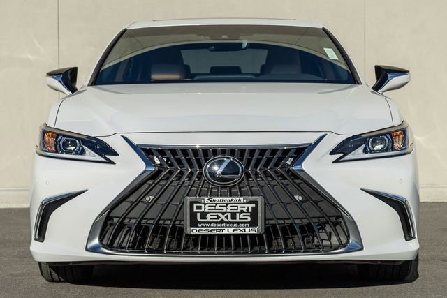 Used 2025 Lexus ES 350 w/ Premium Package image 2