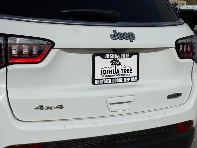 Used 2023 Jeep Compass Latitude image 18