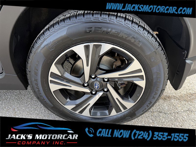 Used 2024 Subaru Crosstrek 2.0i Premium image 16