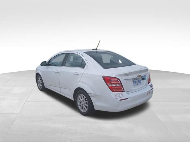 Used 2019 Chevrolet Sonic LT w/ Convenience Package FWD image 5