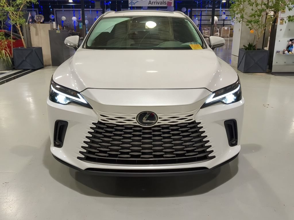 Used 2023 Lexus RX 350 Premium w/ Cold Area Package AWD/4WD image 3