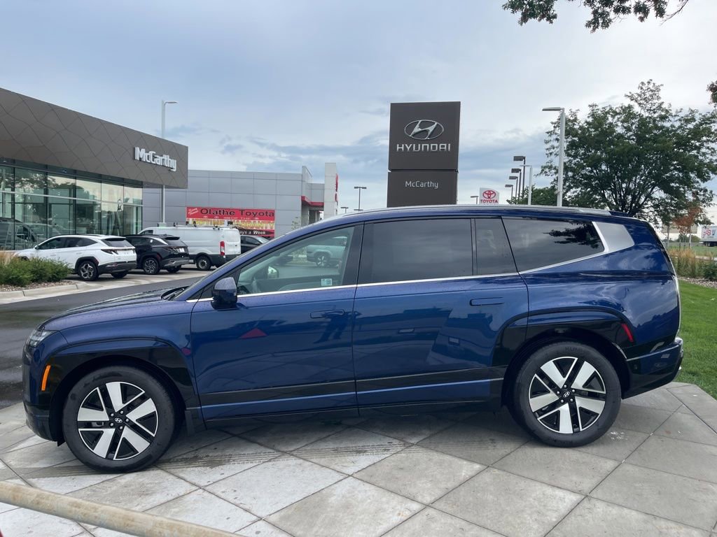 New 2026 Hyundai Ioniq 9 SEL image 2