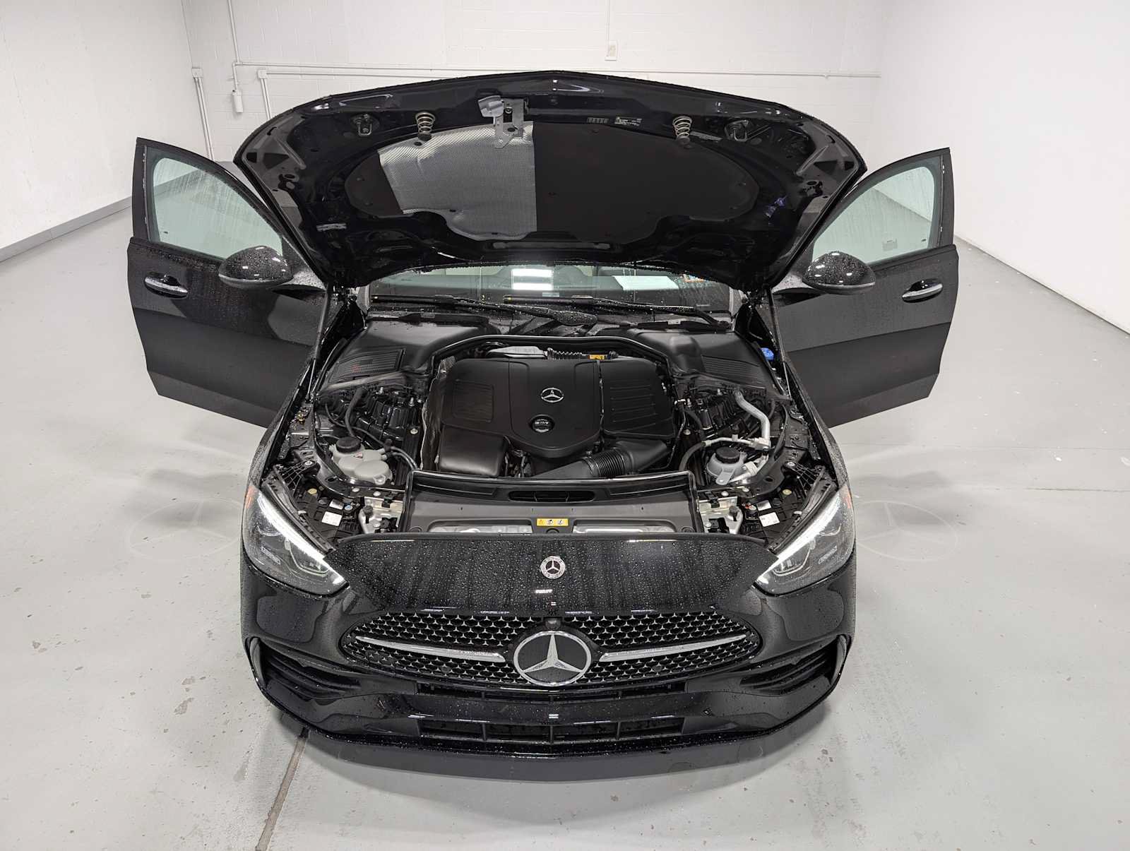 Certified 2023 Mercedes-Benz C 300 4MATIC Sedan image 13