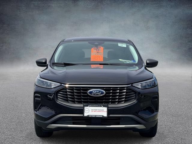 Used 2025 Ford Escape Active AWD/4WD image 6